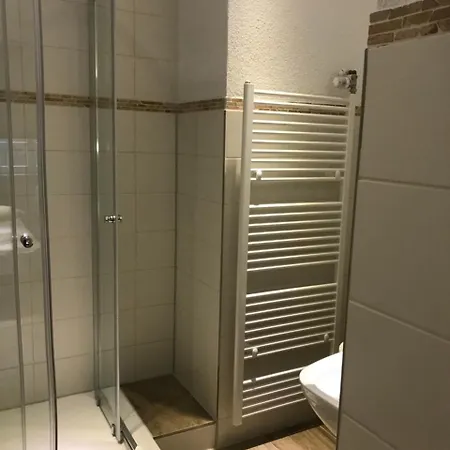 Vendégház Gaestehaus Zum Anker Besigheim